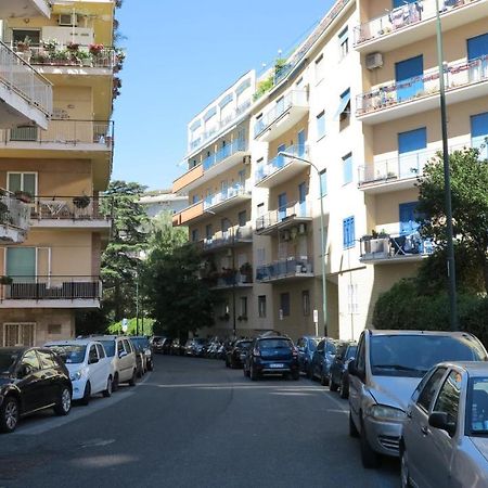 Spacious Panoramic Apartment - Half Way Center-Vomero District Napoli Eksteriør billede