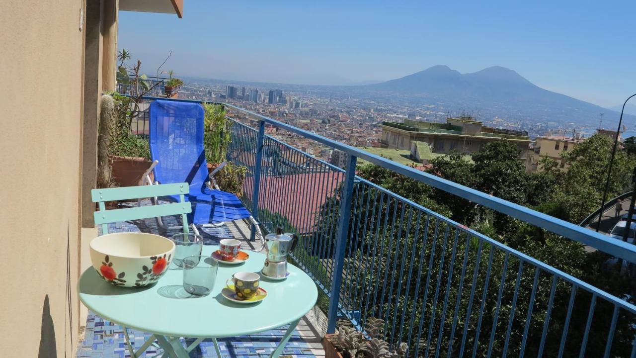 Spacious Panoramic Apartment - Half Way Center-Vomero District Napoli Eksteriør billede